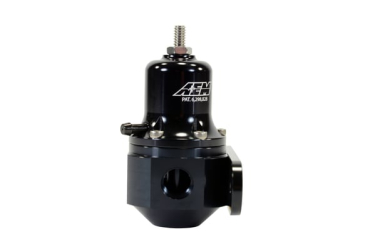 AEM UNIVERSAL ADJUSTABLE FUEL PRESSURE REGULATOR - 40-130 PSI / Inlet: 2 X -6AN (9/16-18) Outlet: -6AN - Gauge Port: 1/8 In. NPT - Black