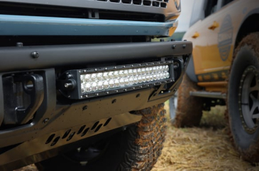 2021 FORD BRONCO STANDARD FRONT BUMPER LED LIGHT MOUNTS FOR 20" BAR