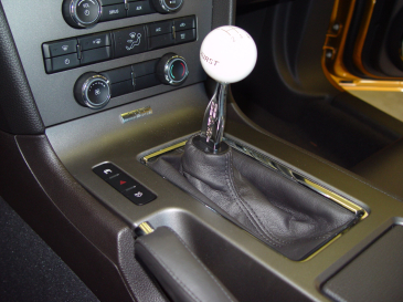 HURST BILLET/PLUS SHORT THROW SHIFTER 2005-2010 Ford Mustang V8 Engine With Tremec TR3650 5-speed Transmission